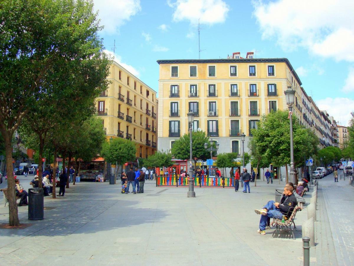 مدريد Apartamento En Calle Tres Peces المظهر الخارجي الصورة