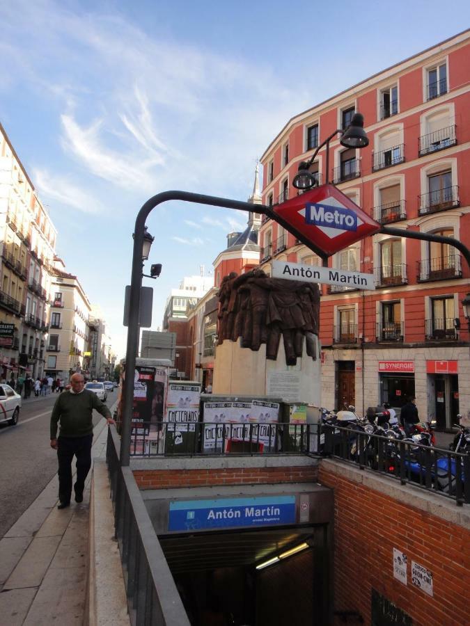مدريد Apartamento En Calle Tres Peces المظهر الخارجي الصورة